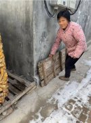 至少那里有吃的喝的