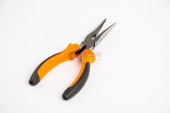 <strong>一个会动的小老鼠就制作</strong>