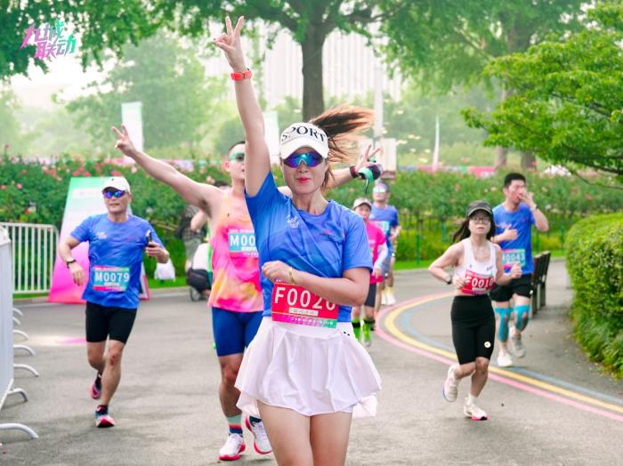 迎接全运九城联动接力上海站鸣枪,蔡赟、张楠