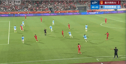 本科维奇红牌成转折点 重庆铜梁龙双响擒深圳新