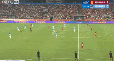 本科维奇红牌成转折点 重庆铜梁龙双响擒深圳新