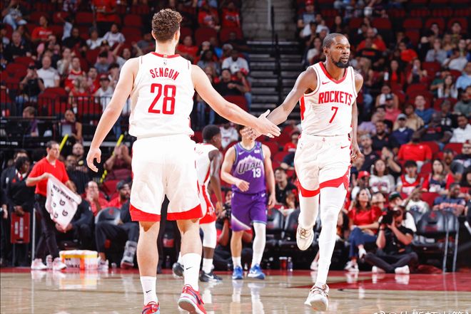 火箭7连胜逆袭成西部X因素，季后赛威胁初现