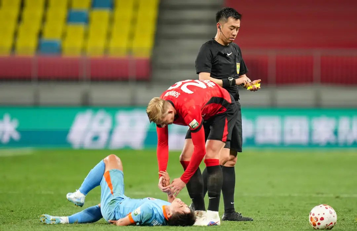 中超第7轮最佳阵容揭晓 大连英博三人入选成最大