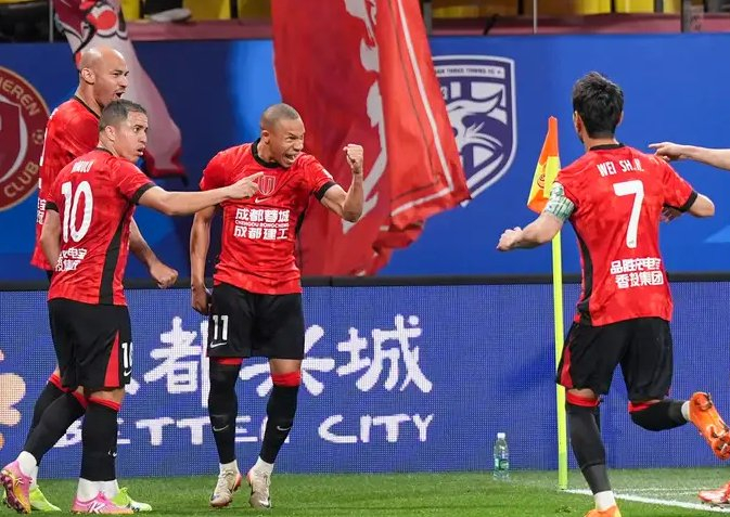 中超第7轮最佳阵容揭晓 大连英博三人入选成最大